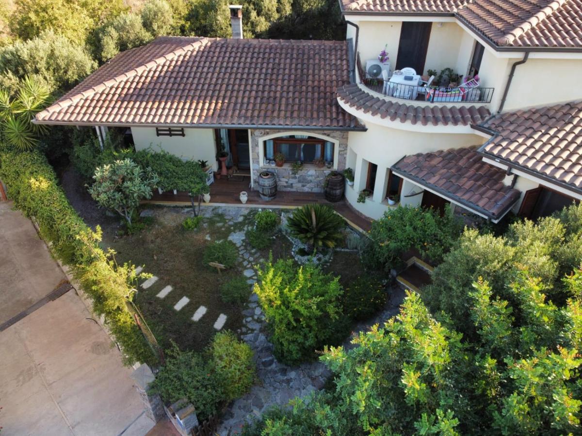 B&B Ottoulivi Сардара Экстерьер фото